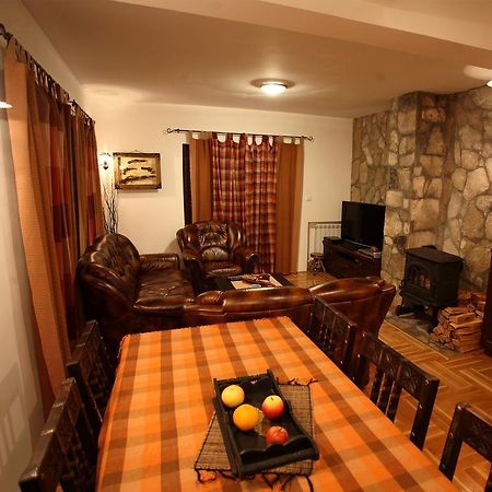 Family Apartments Žabljak Eksteriør bilde